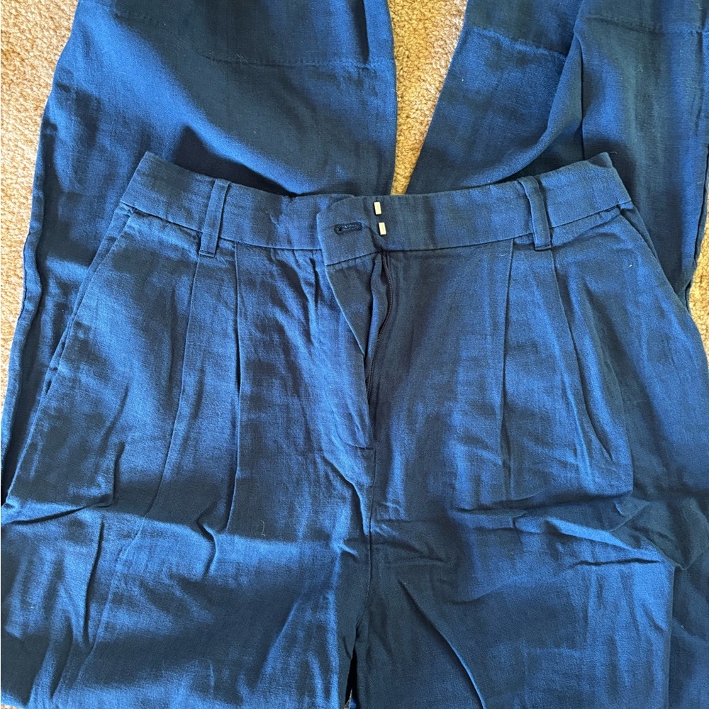 Abercrombie & Fitch NWT Dark Blue Dress Pants